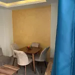 Free Parking Square Vanilla 公寓式酒店 斯科普里