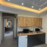 Free Parking Square Vanilla 公寓式酒店 *