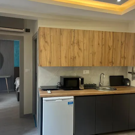 Free Parking Square Vanilla Aparthotel