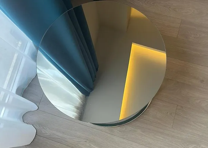 Free Parking Square Vanilla Aparthotel