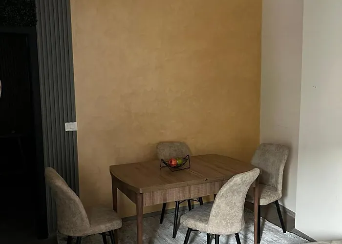 Free Parking Square Vanilla Aparthotel *